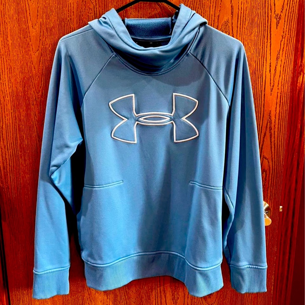 UNDER ARMOUR HOODIE SIZE L